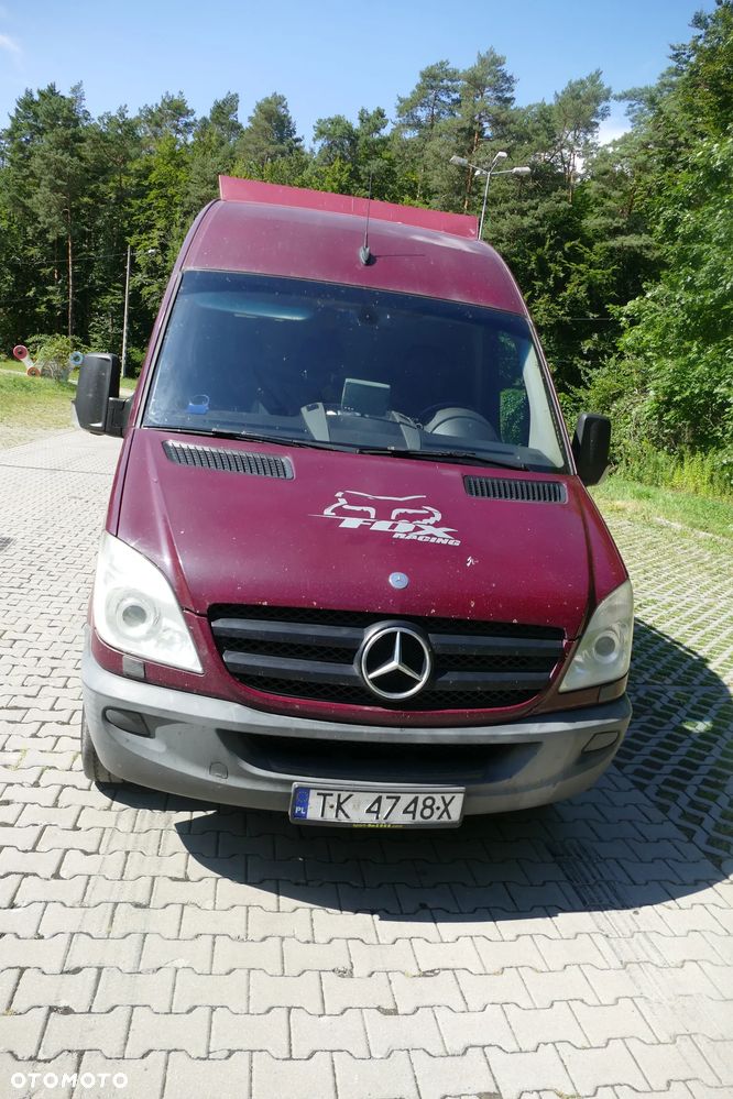 Mercedes-Benz Sprinter 319 - 4