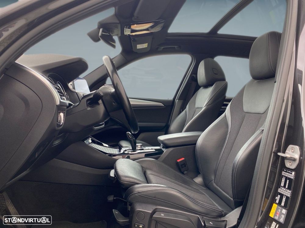 BMW X3 30 e xDrive Advantage - 4