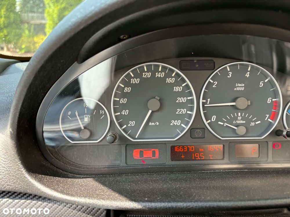 BMW Seria 3 330 Ci - 11