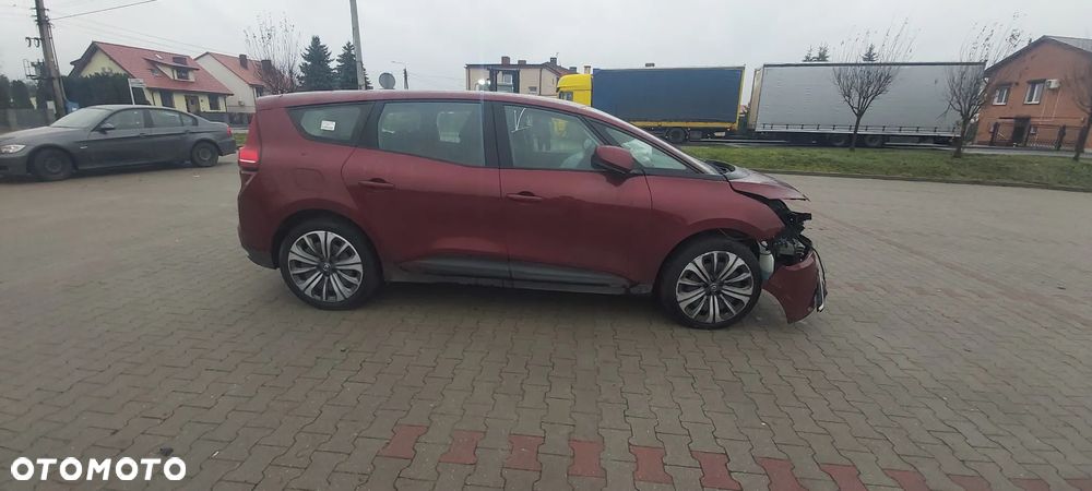 Renault Scenic - 5