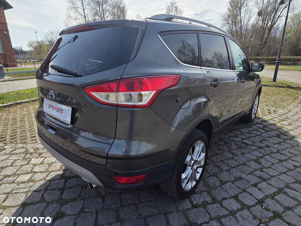 Ford Kuga 2.0 TDCi 4x4 Titanium - 7