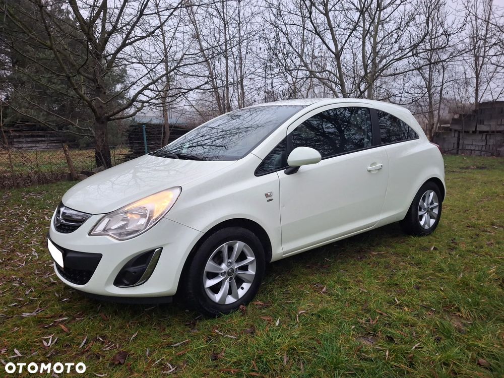 Opel Corsa 1.4 16V Satellite