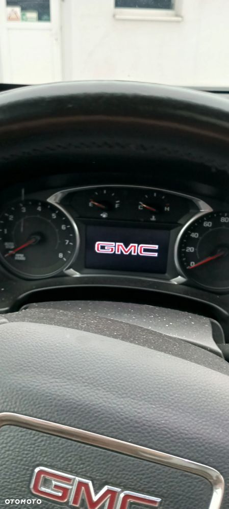 GMC Terrain - 22