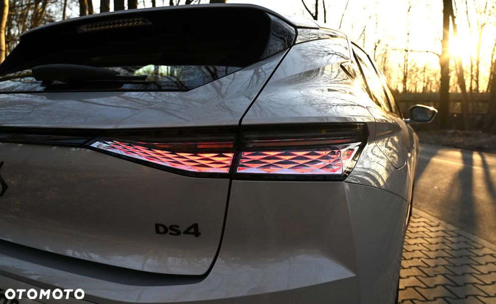 DS Automobiles DS 4 1.2 PureTech Performance Line - 26