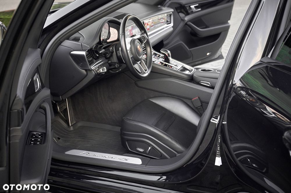 Porsche Panamera 4S Diesel Sport Turismo - 23