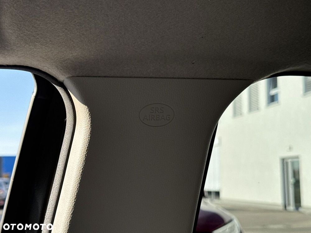 Toyota Yaris Cross Hybrid 1.5 Executive - 24