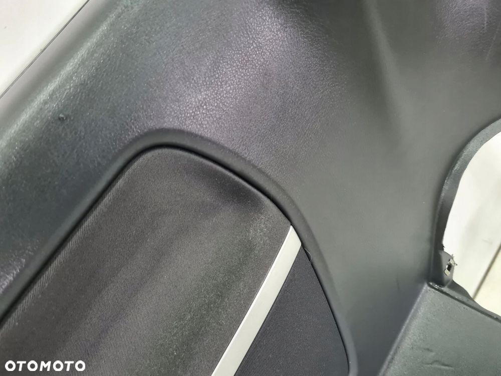 VW T5 T6 MULTIVAN tapicerka boczek PRAWY TYŁ 7H5868716 - 4