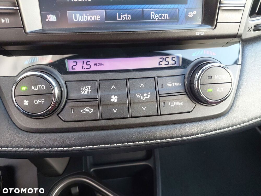 Toyota RAV4 Hybrid Premium 4x4 - 24