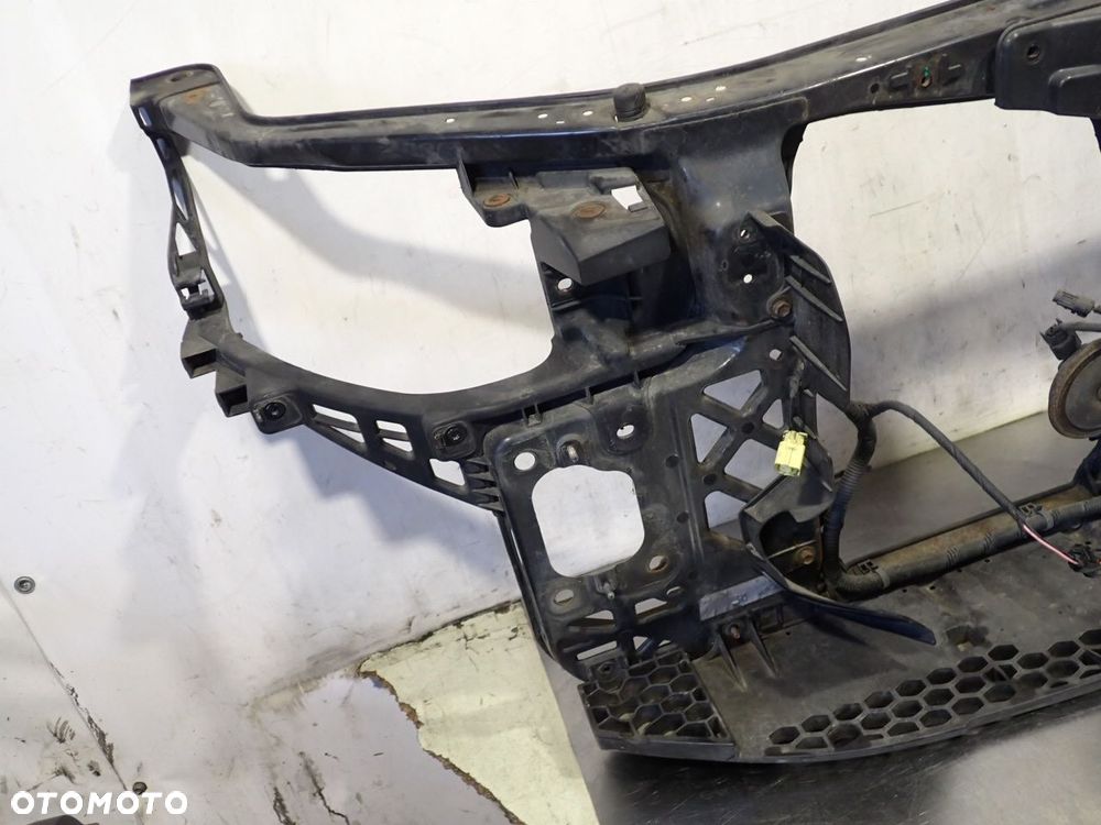 PAS PRZEDNI KIA CEED 64101-1H200 - 2