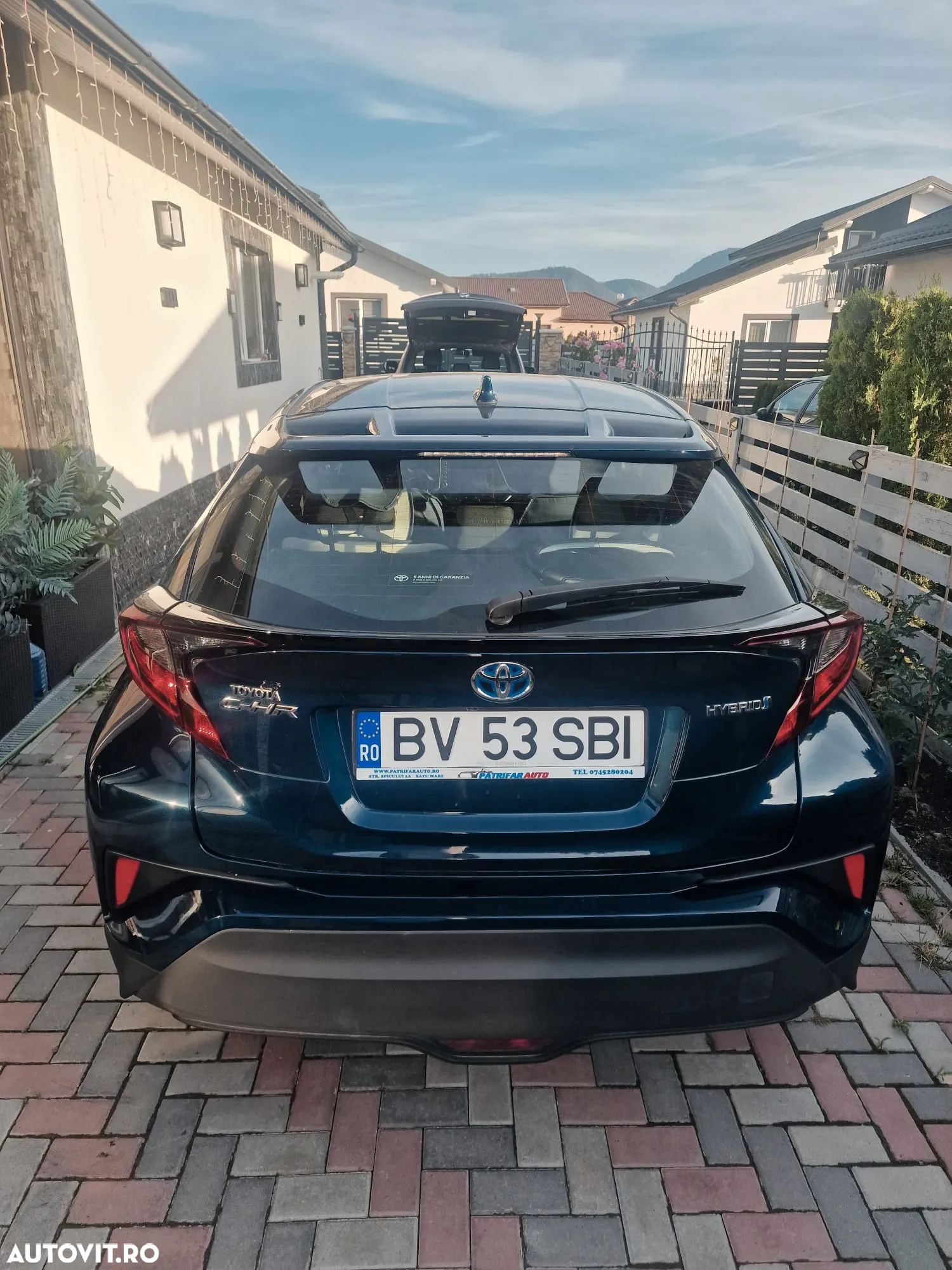 Toyota C-HR 1.8 HEV 140 CP 4x2 CVT Dynamic - 5