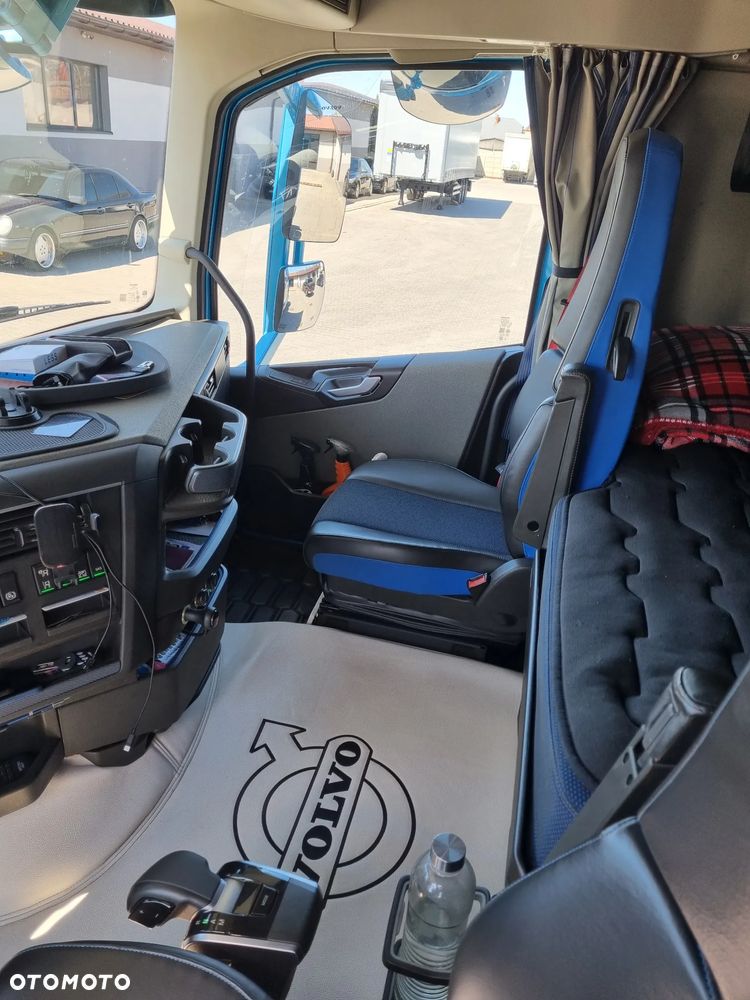Volvo FH4 - 13