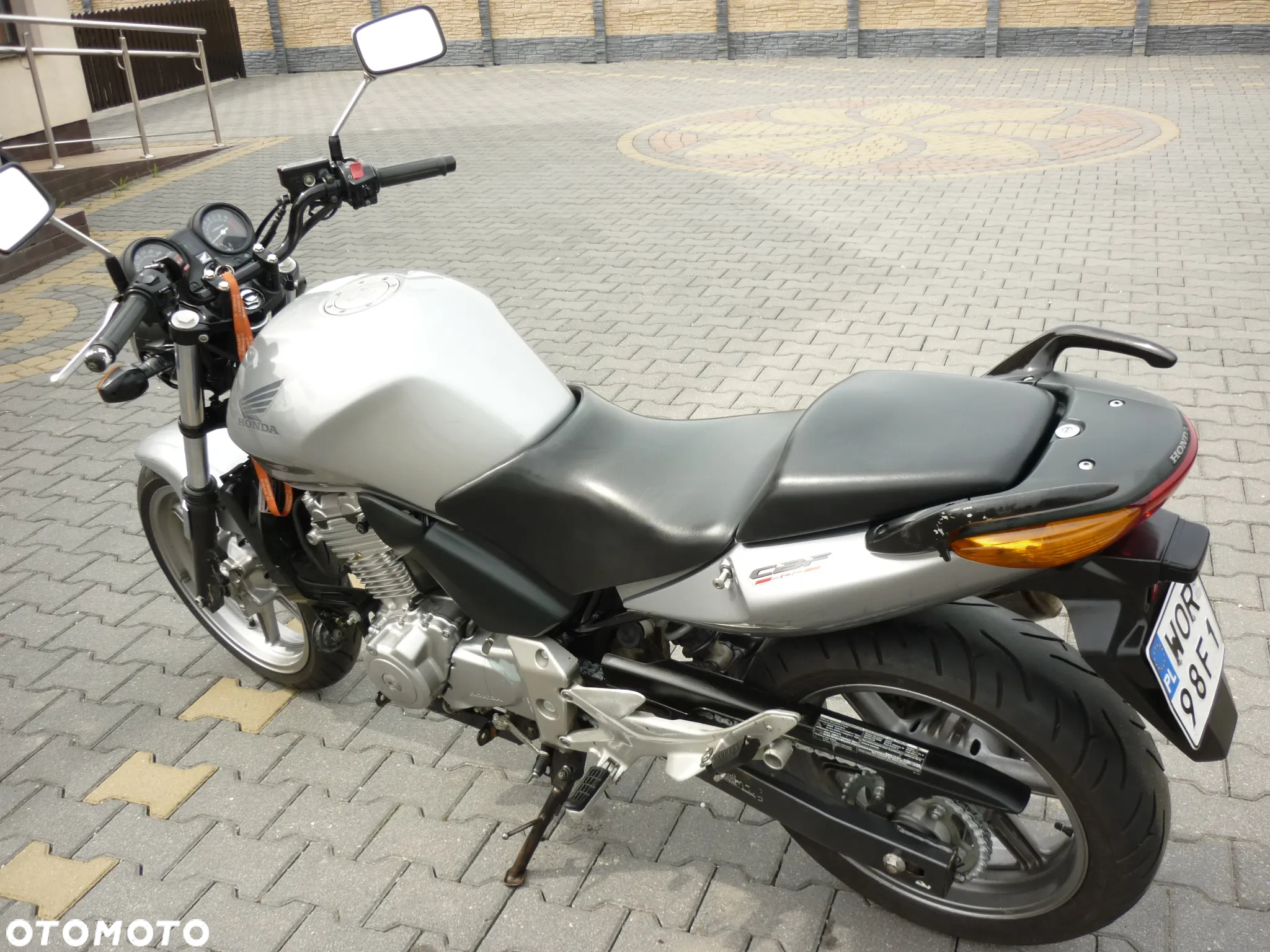 Honda CBF - 7