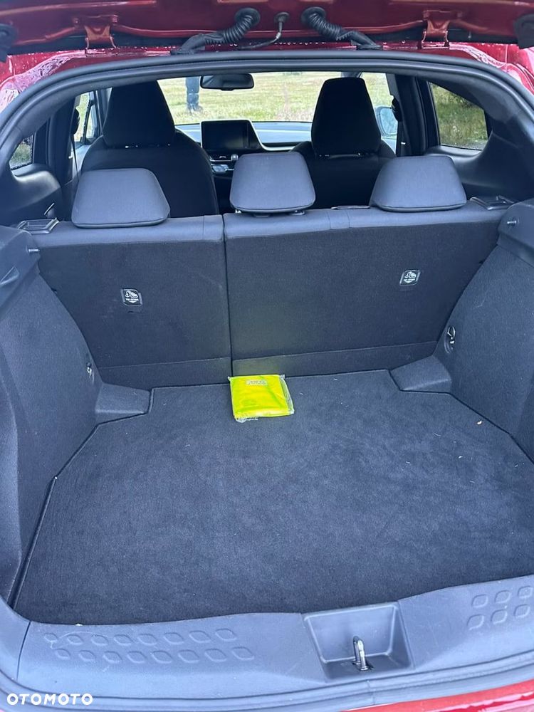 Toyota C-HR Lounge - 20