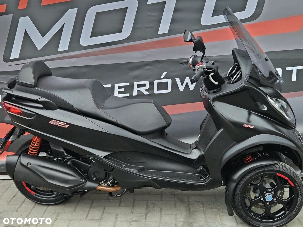 Piaggio MP-3 - 21