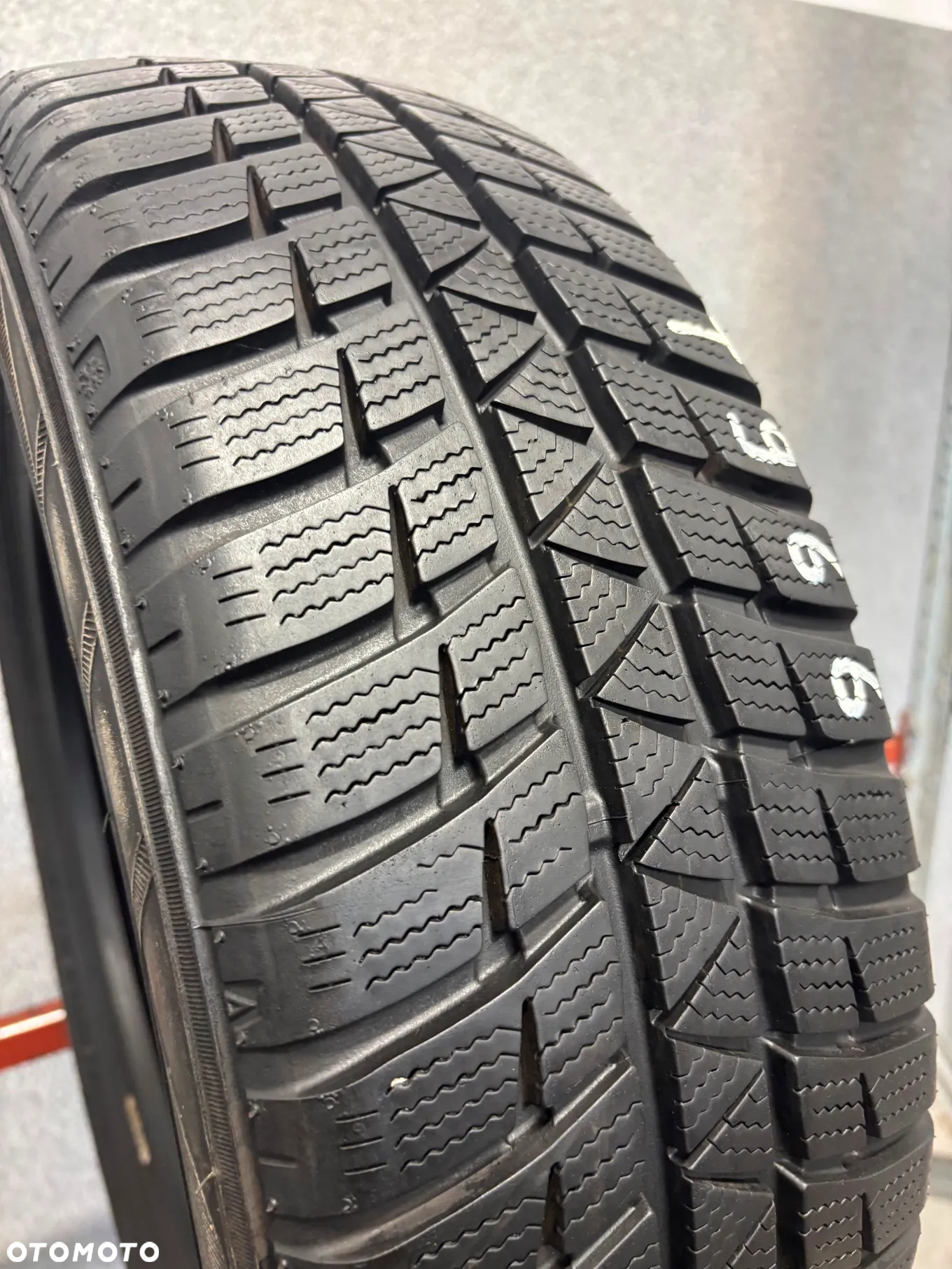 1 OPONA CAŁOROCZNA FALKEN 185/60/15 88T  M+S,EURO  WINTER HS 449 - 2