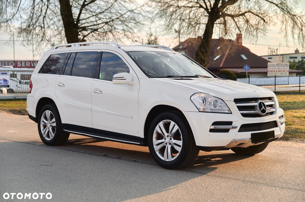 Mercedes-Benz GL 450 4Matic 7G-TRONIC - 15