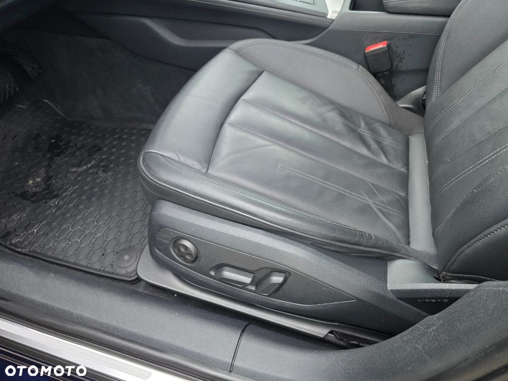 Audi A4 Avant 40 TDI S tronic design - 16