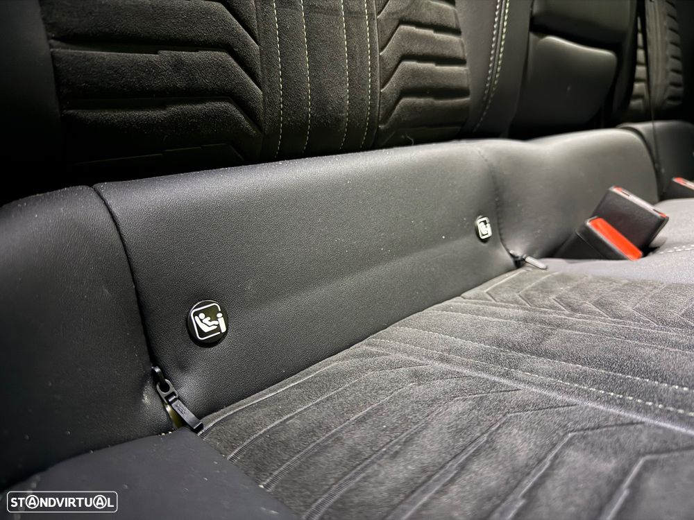 Peugeot 3008 1.2 Hybrid GT e-DCS6 - 16