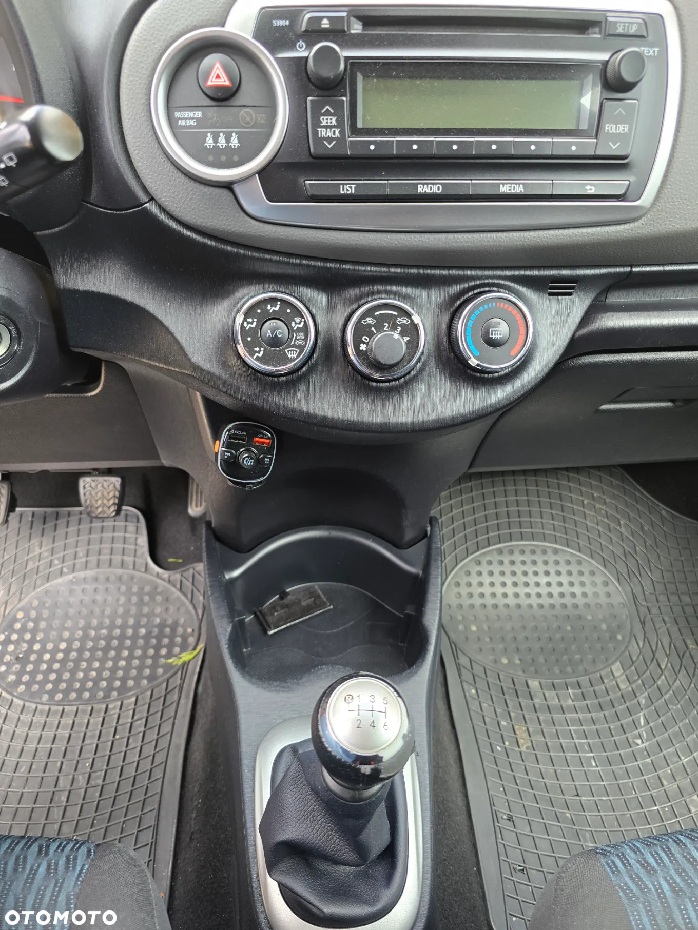 Toyota Yaris 1.33 Sol - 12
