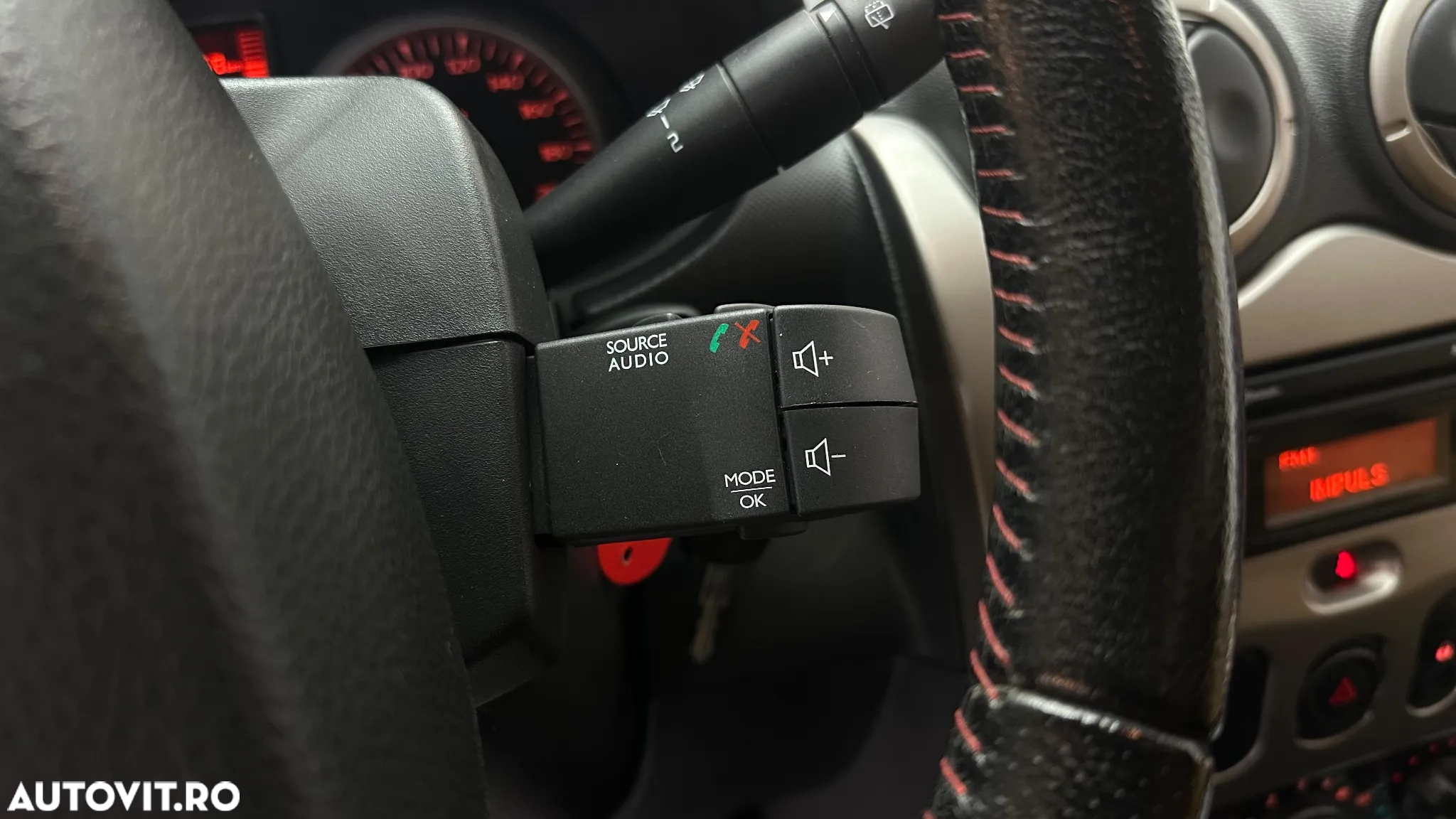 Dacia Duster 1.6 4x2 Ambiance - 21