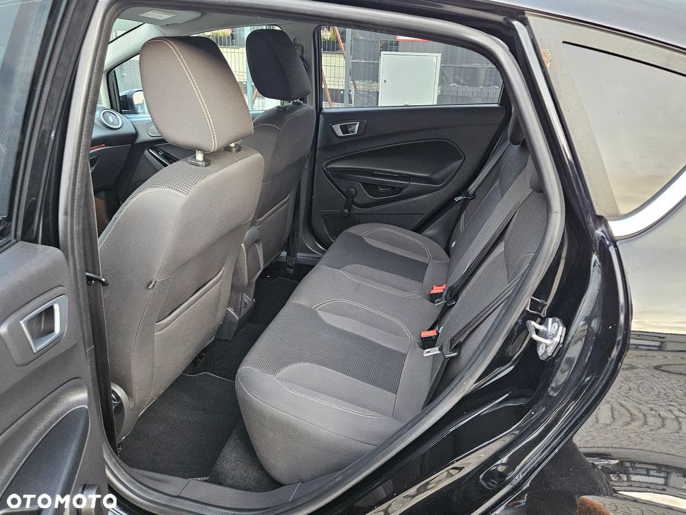 Ford Fiesta 1.25 Titanium - 13