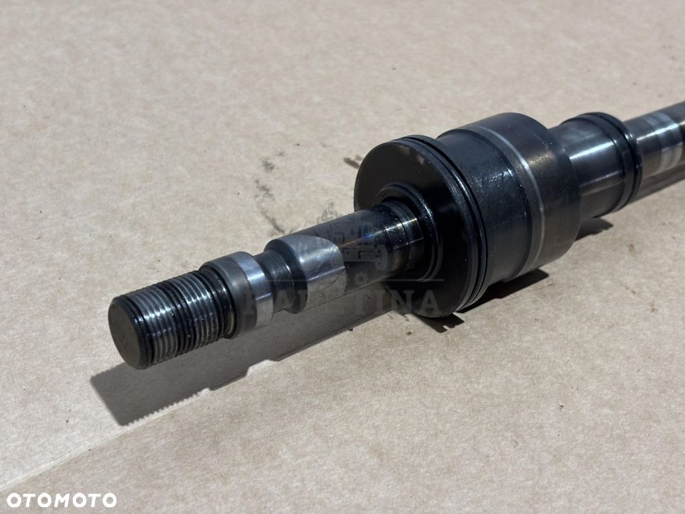 Massey Ferguson Dyna 6 6475 6480 Trzon Oś Widełek Wałek Cylinder 3796585M3  3796581M2  3796585M3 - 2