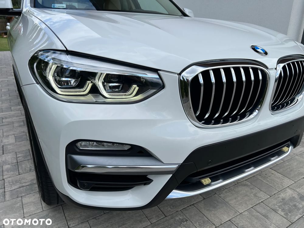 BMW X3 xDrive20d Luxury Line - 3