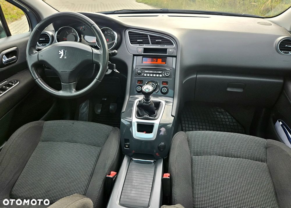 Peugeot 5008 2.0 HDi Premium - 17
