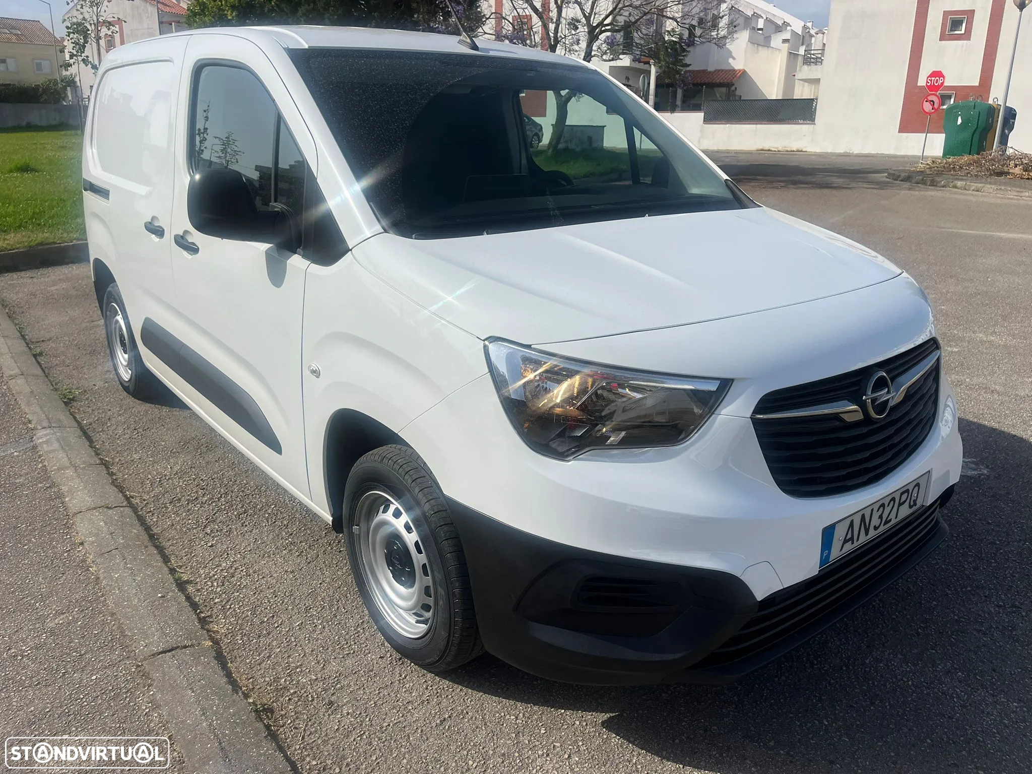 Opel COMBO 1.5 102cv 3 LUGARES - AC - IVA DEDUTÍVEL - 4