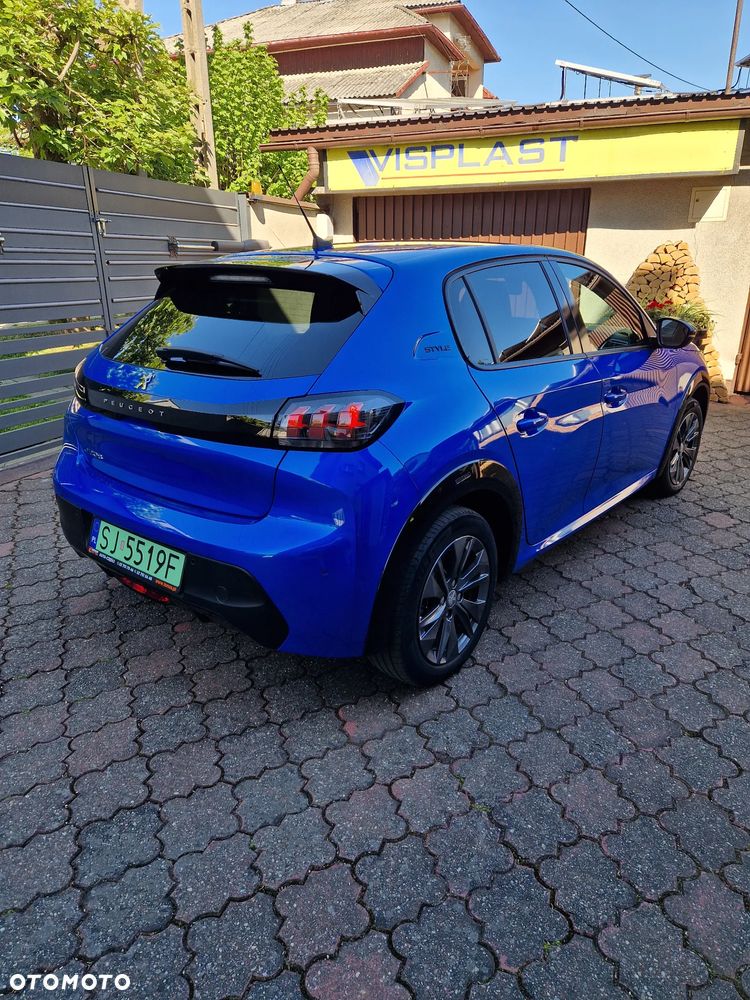 Peugeot 208 Elektromotor 136 E-Style - 11