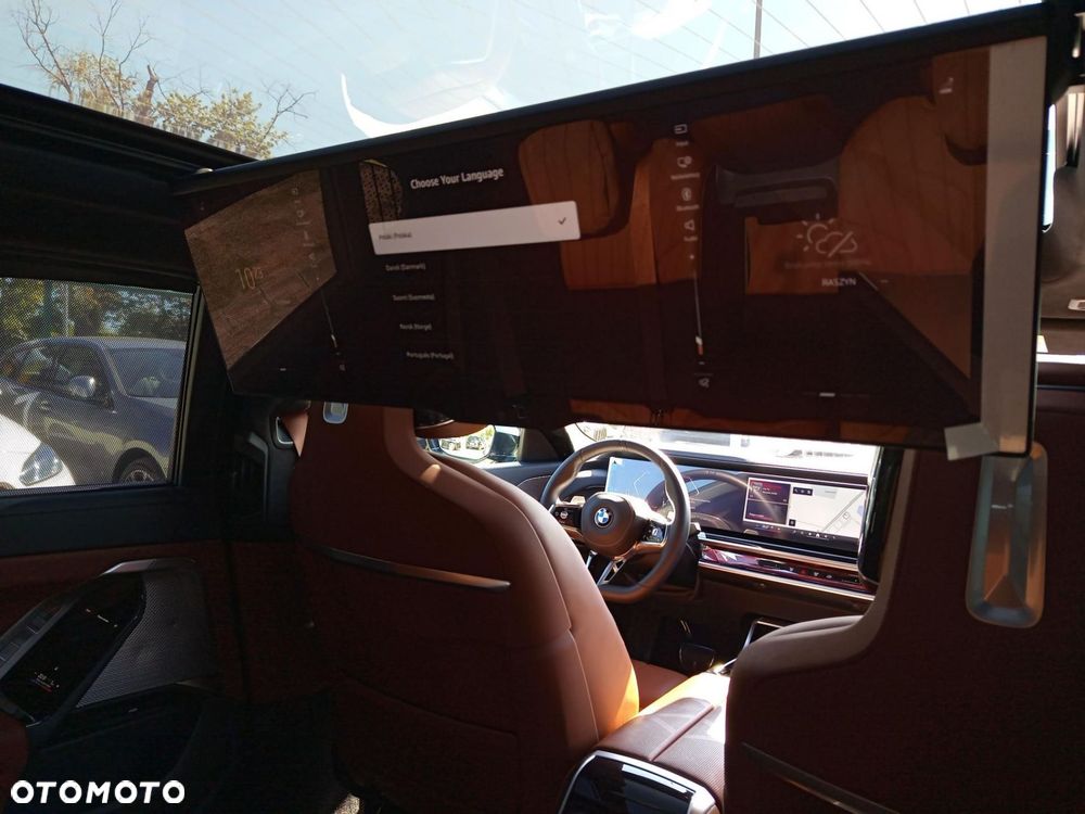 BMW Seria 7 - 22