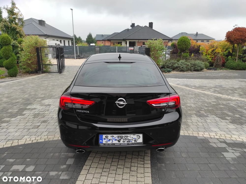 Opel Insignia 2.0 CDTI 4x4 Exclusive S&S - 5