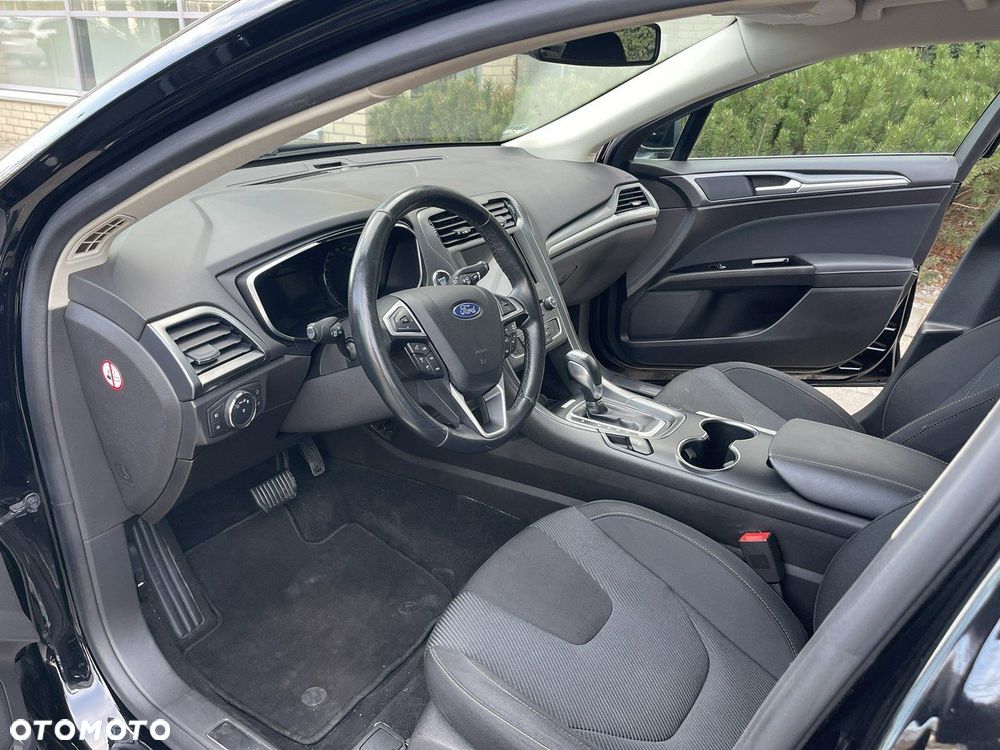 Ford Mondeo - 19