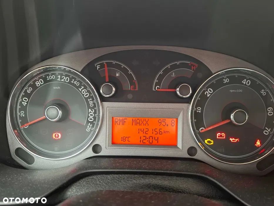 Fiat Linea 1.4 Fresh - 6