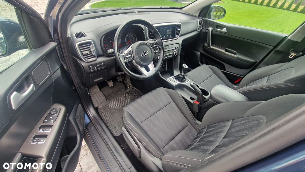 Kia Sportage 1.6 GDI L 2WD - 17