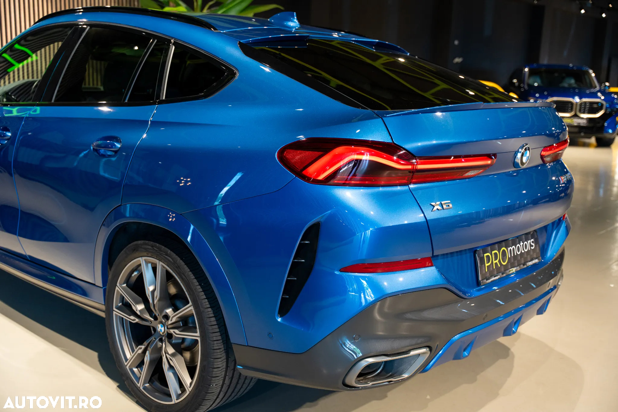 BMW X6 M M50d - 24