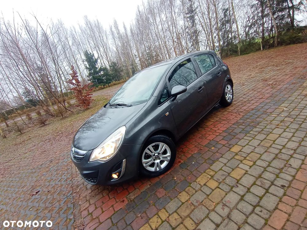 Opel Corsa 1.2 16V Cosmo - 5
