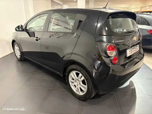 Chevrolet Aveo 1.2 LS - 5