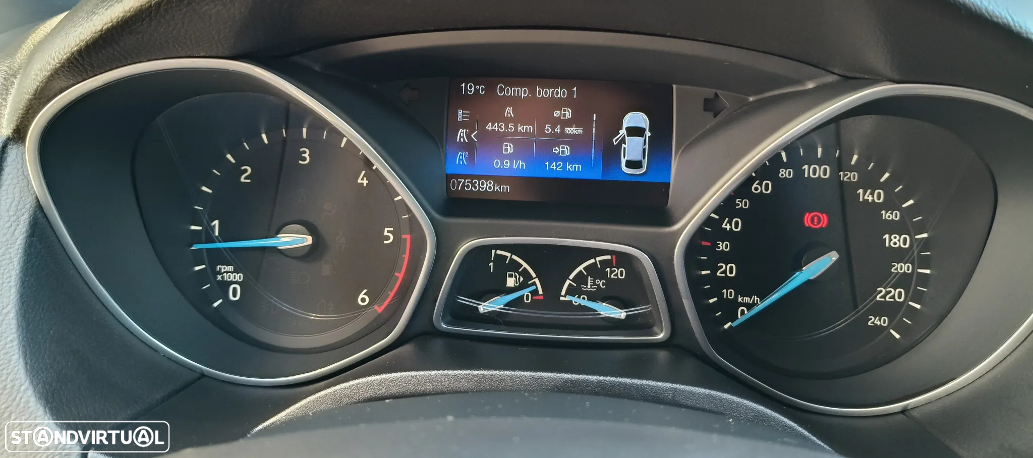 Ford Focus SW 1.5 TDCi ST-Line - 27