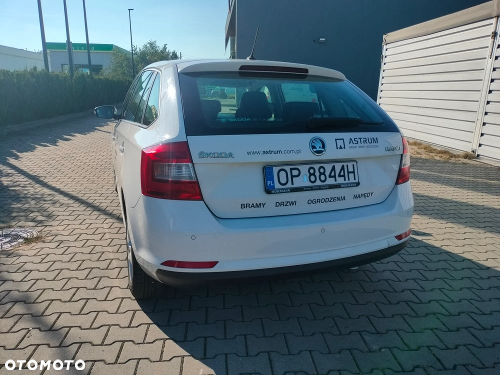 Skoda RAPID 1.6 TDI DPF Ambition - 4