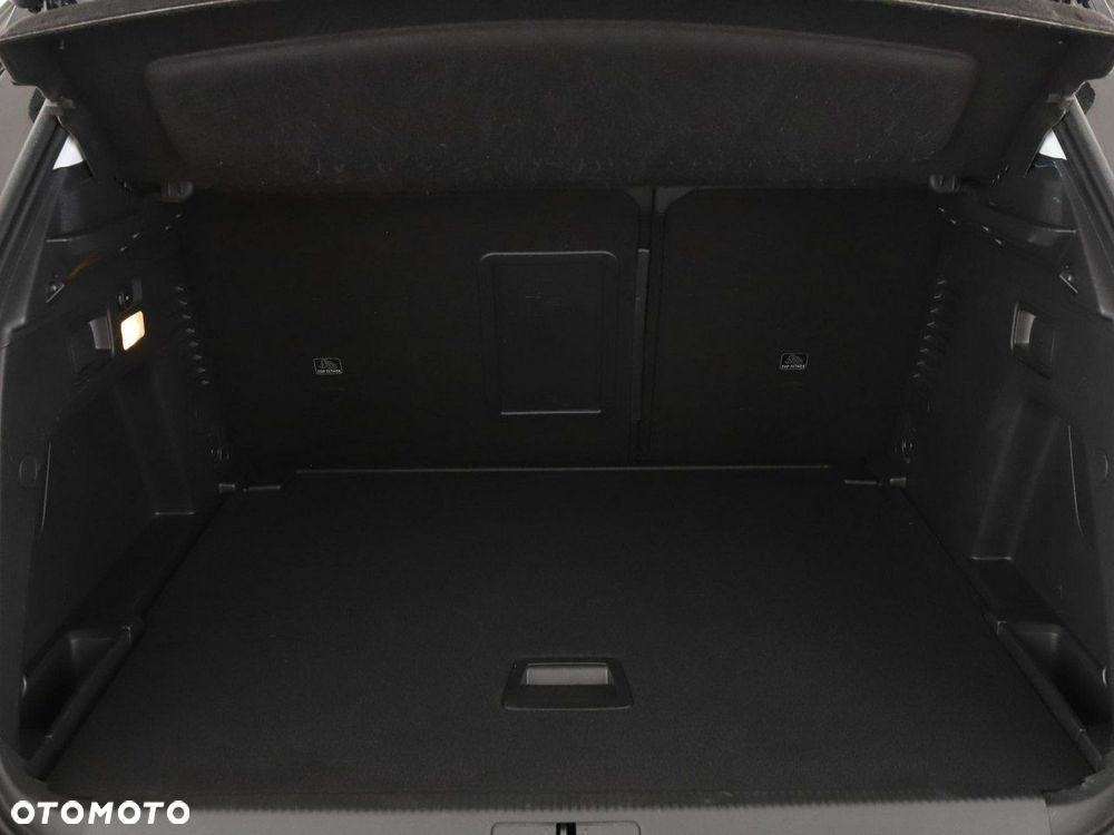 Peugeot 3008 PureTech 130 Stop & Start GPF EAT8 Allure Business-Paket - 21