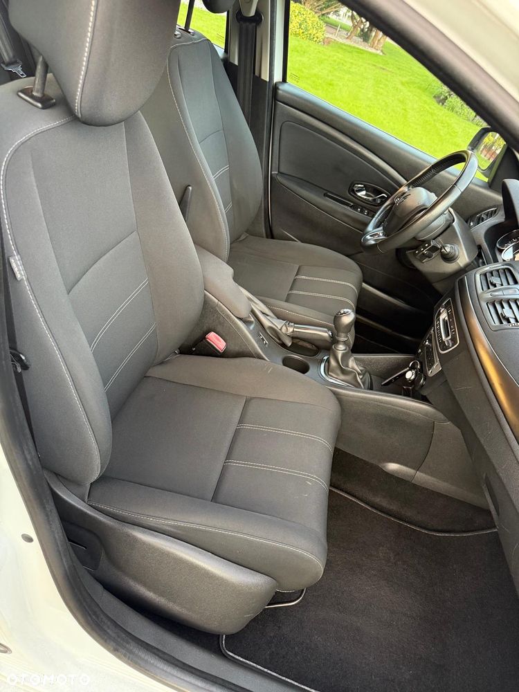 Renault Megane 1.5 dCi GT Line - 10