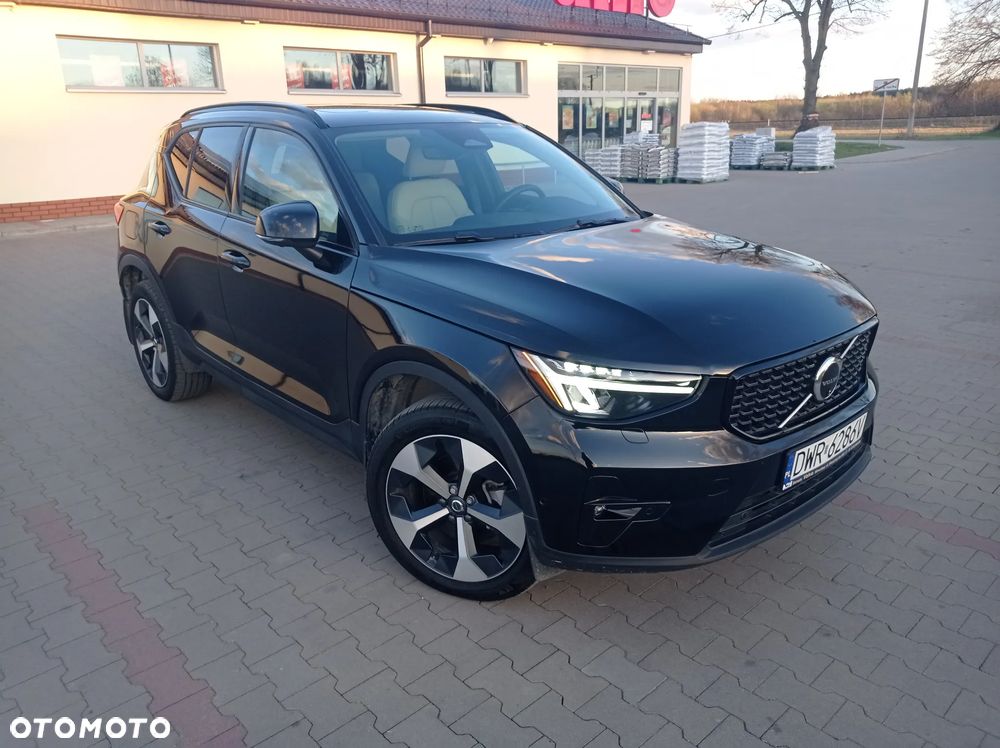 Volvo XC 40 - 1