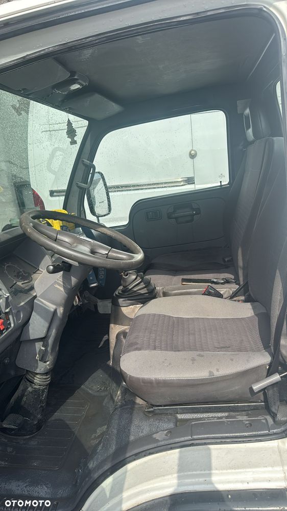 Nissan Cabstar 35.13 Skrzynia 4.20 M + HDS 1.8 Tony ! Zwyżka 10.2 Metra ! Pilot ! Super Stan  * - 11