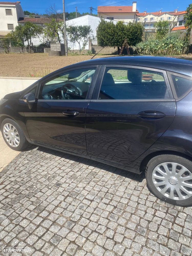 Ford Fiesta 1.4 TDCI Techno 104g - 13
