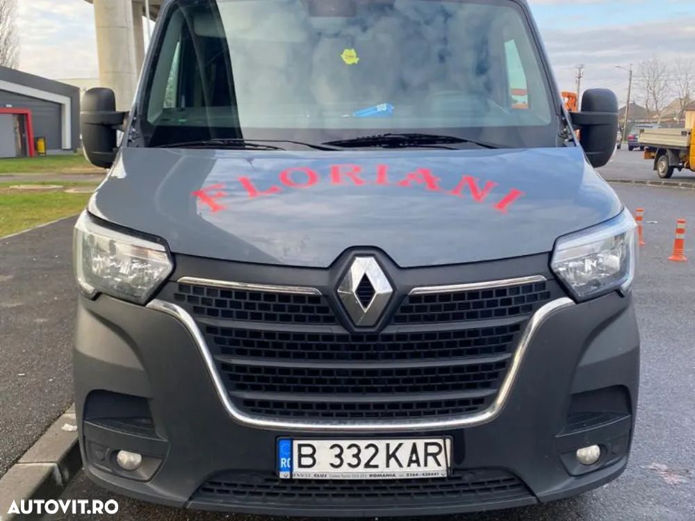 Renault Master 2.3 Blue 145 TT Combi 3,5t L2H2 8+1 - 2