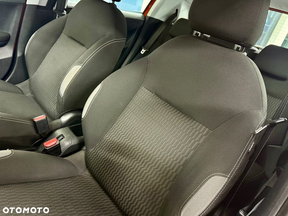 Peugeot 208 82 VTI Style - 32