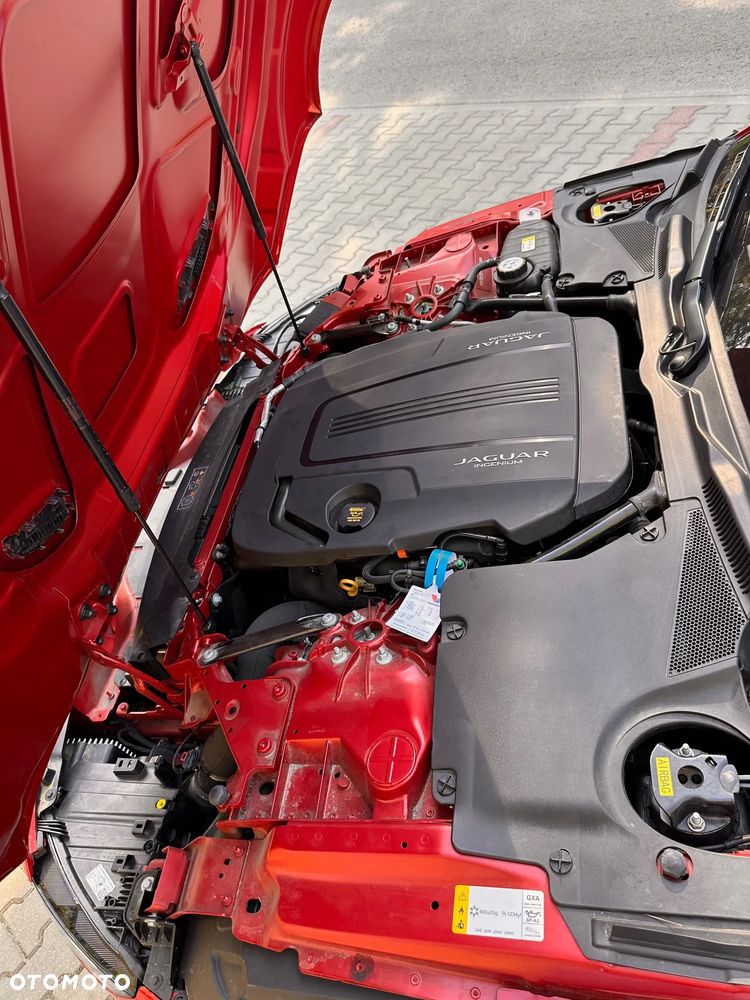 Jaguar F-Type 2.0 Turbo R-Dynamic Black - 24