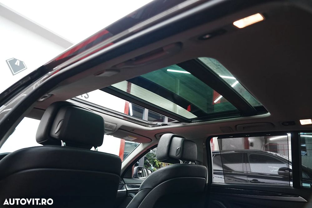 BMW Seria 5 525d Aut. Luxury Line - 9