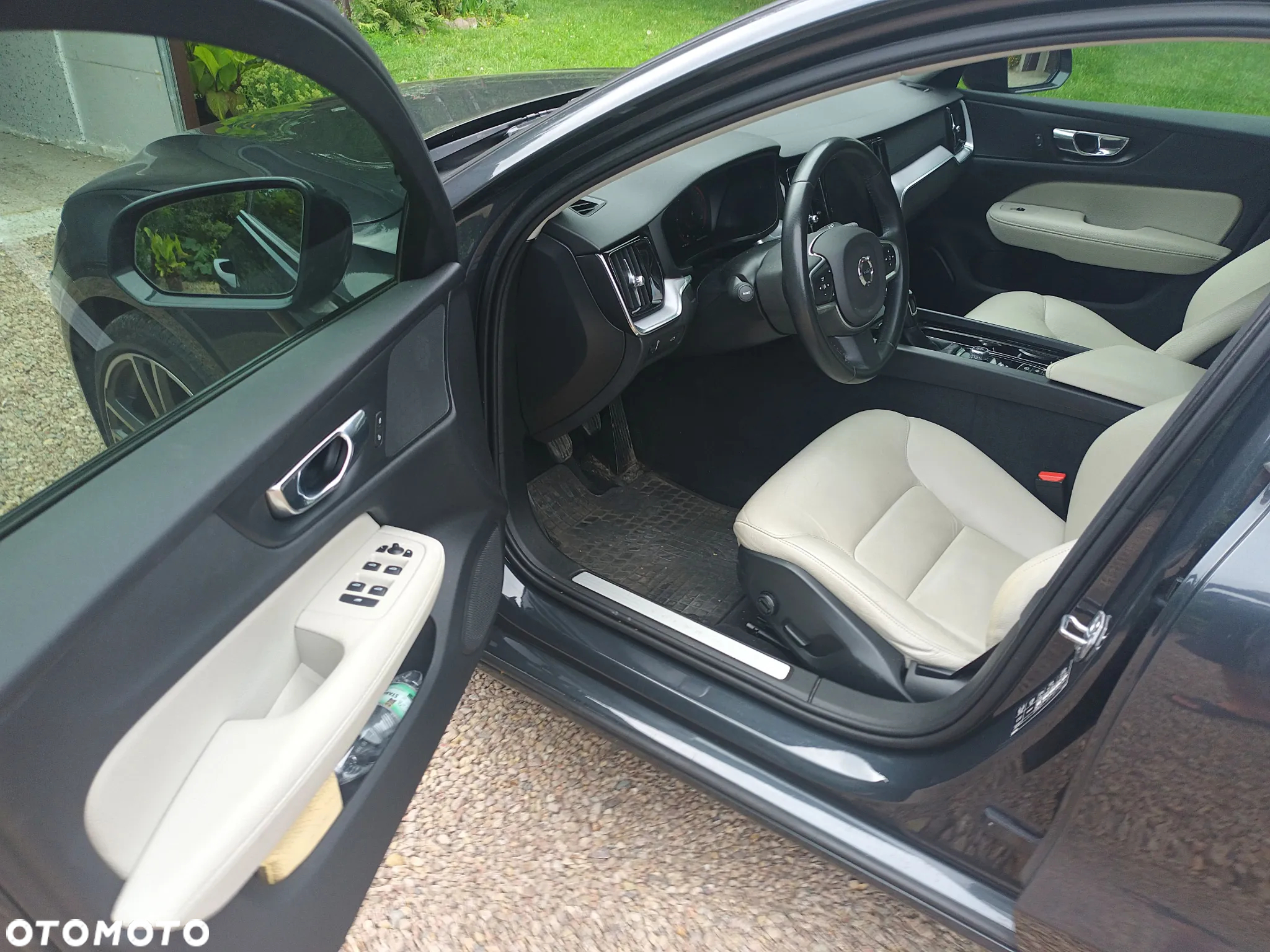 Volvo V60 D3 Inscription - 11